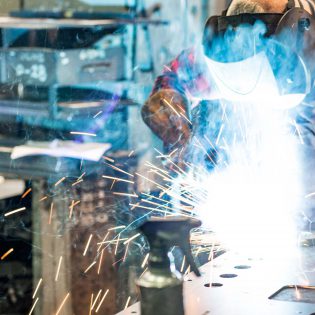 Spawanie i piaskowanie