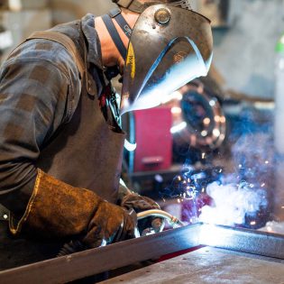 Spawanie i piaskowanie